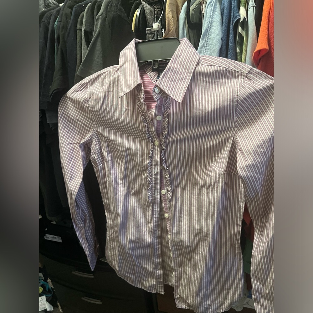 Like new ! Tommy Hilfiger  fitted button down